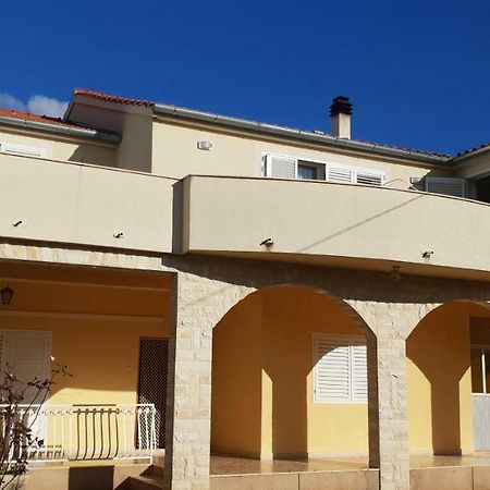 Apartman Frane 6+2 Brodarica  Exterior foto